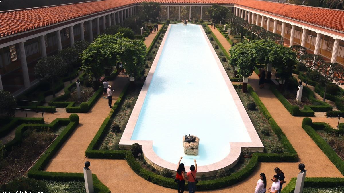 Piscina Tratada a Sal e Ozônio: Água Cristalina Sem Cheiro de Cloro e Sem Ressecar a Pele